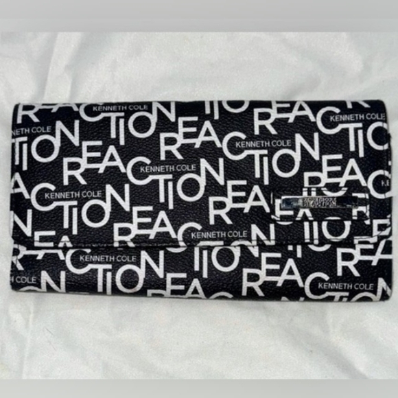 Kenneth Cole Tri-Fold Long Wallet With Logo All Over In Black & White - Picture 6 of 7